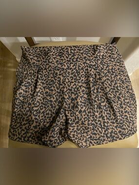 Anne Taylor Loft High-Waist Leopard Print Mini Shorts in Brown and Black